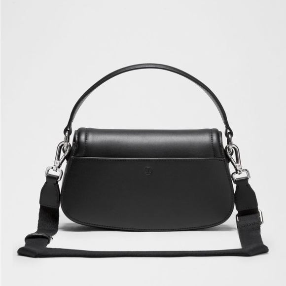 lululemon athletica Black Shoulder Bag Set Leather Alternative Mini Bag 1.2L - Picture 2 of 13
